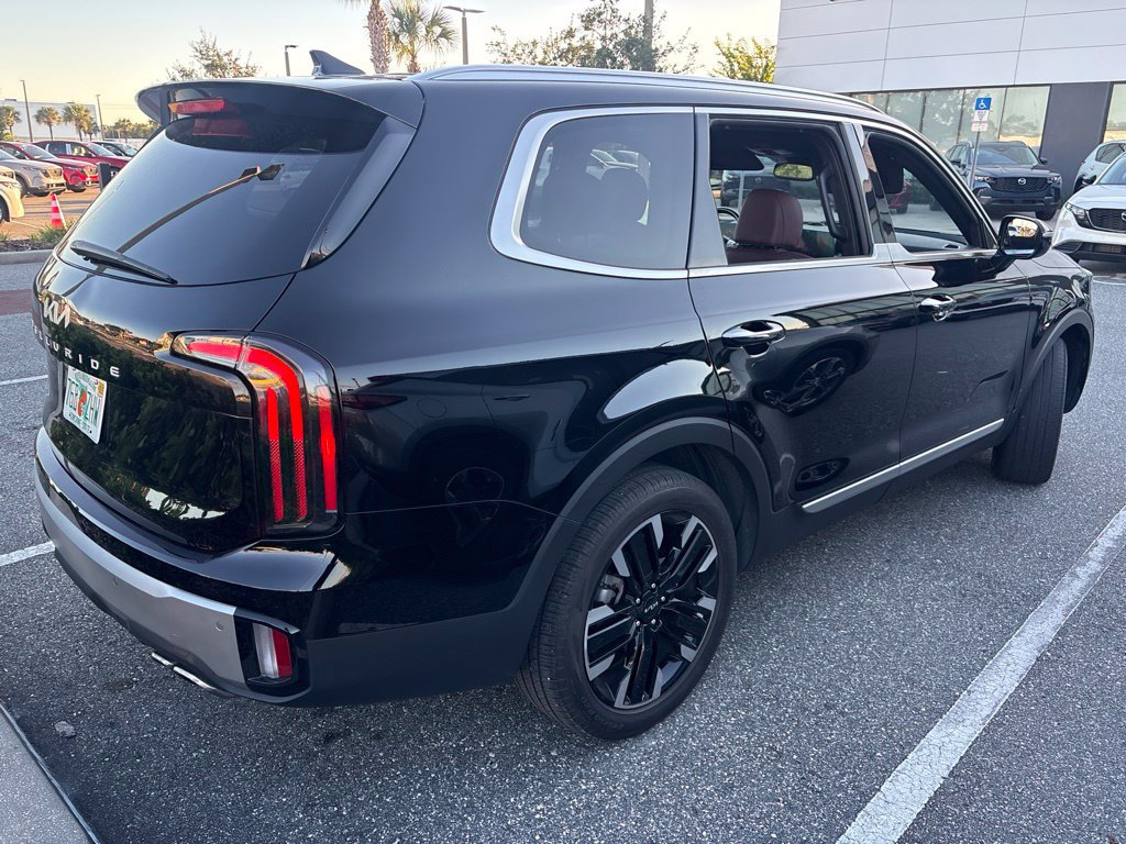 Used 2023 Kia Telluride SX FWD image 6