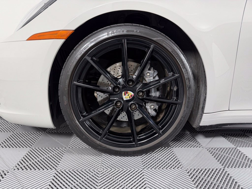 Certified 2024 Porsche 911 Carrera RWD image 19