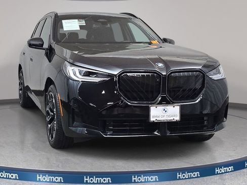Used 2025 BMW X3 xDrive30i w/ Premium Package AWD/4WD image 3