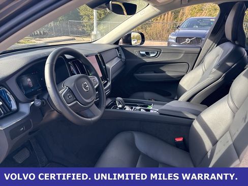 Certified 2025 Volvo XC60 B5 Core image 15