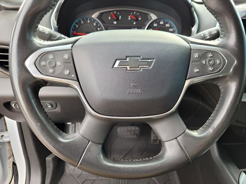 Used 2020 Chevrolet Traverse RS image 13