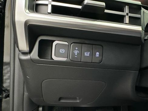 New 2026 Hyundai Santa Fe SE image 31