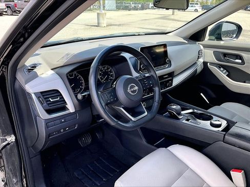 Used 2023 Nissan Rogue SV w/ SV Premium B Package AWD/4WD image 8