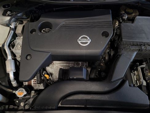 Used 2015 Nissan Altima 2.5 S w/ Power Driver Seat Package FWD image 30