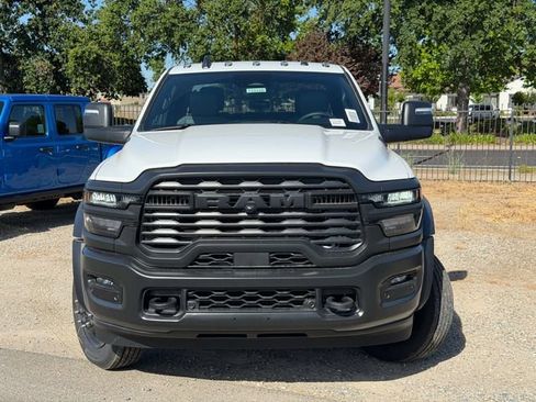 New 2026 RAM 5500 Tradesman AWD/4WD image 3