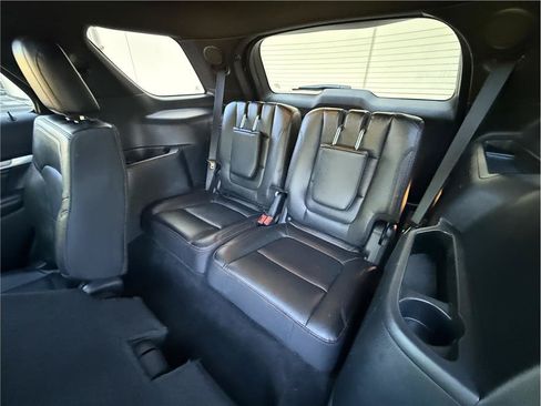 Used 2016 Ford Explorer Sport w/ Equipment Group 401A AWD/4WD image 27