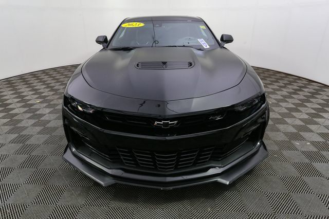 Used 2023 Chevrolet Camaro SS RWD image 4