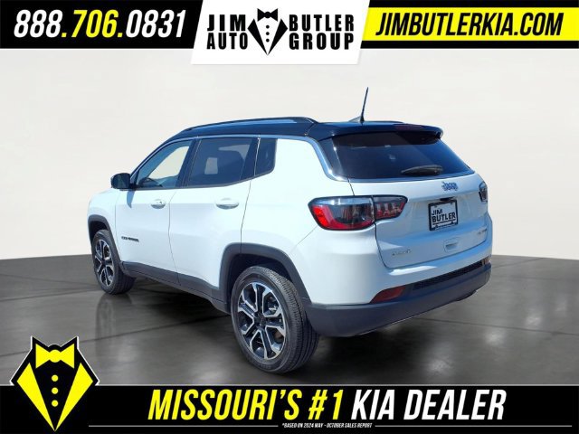 Used 2022 Jeep Compass Limited AWD/4WD image 17