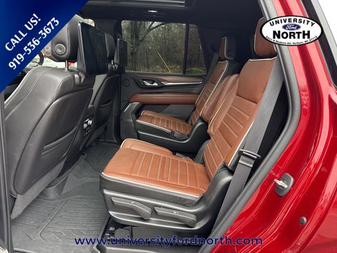 Used 2023 GMC Yukon Denali Ultimate image 34