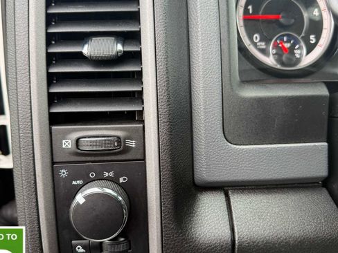 Used 2018 RAM 2500 Tradesman w/ Chrome Appearance Group image 17