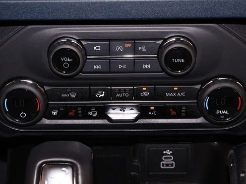 Certified 2026 Ford Bronco Raptor AWD/4WD image 32