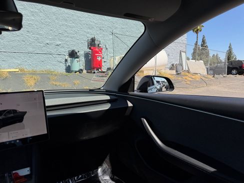 Used 2024 Tesla Model 3 Standard Range RWD image 19