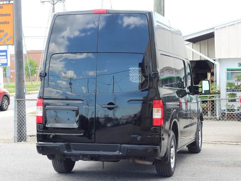 Used 2021 Nissan NV 2500 SV w/ Back Door Glass Package RWD image 8