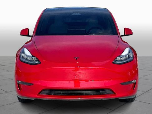 Used 2021 Tesla Model Y Long Range image 3