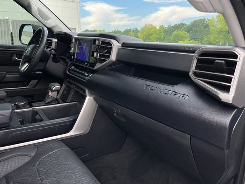 Used 2024 Toyota Tundra SR5 w/ SR5 Premium Package AWD/4WD image 32