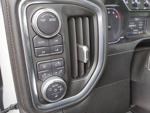 Used 2021 GMC Sierra 1500 AT4 w/ AT4 Premium Package AWD/4WD image 26