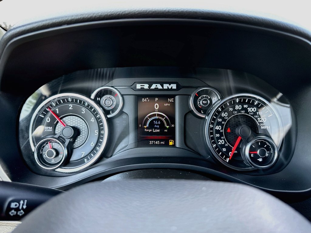 Used 2023 RAM 1500 Big Horn AWD/4WD image 15