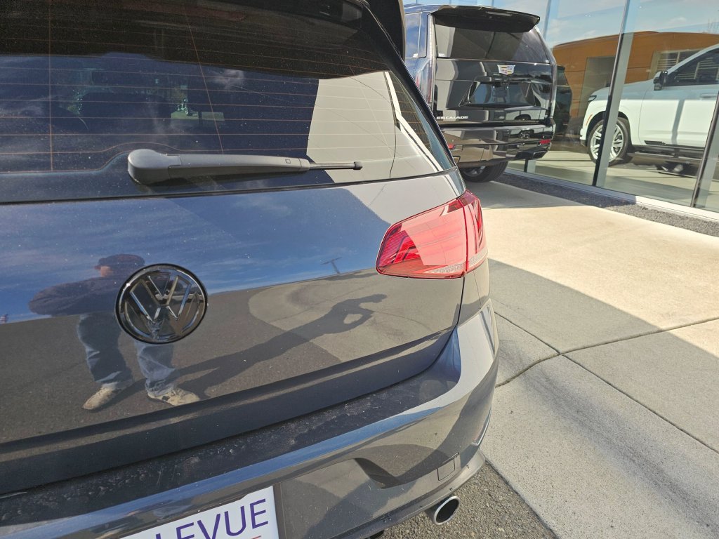 Used 2018 Volkswagen GTI S FWD image 16