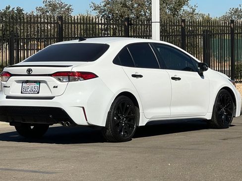 Certified 2021 Toyota Corolla SE w/ Carpet Mat Package (TMS) FWD image 5