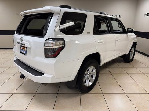 Used 2022 Toyota 4Runner SR5 image 6