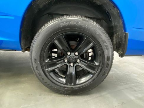 Used 2018 RAM 1500 Sport w/ Hydro Blue Sport Package image 16