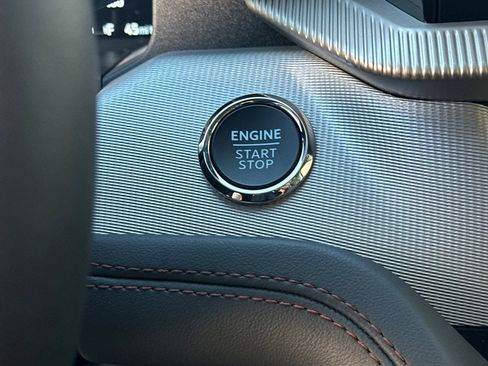 New 2026 Ford Explorer Active w/ Active Comfort Package image 23