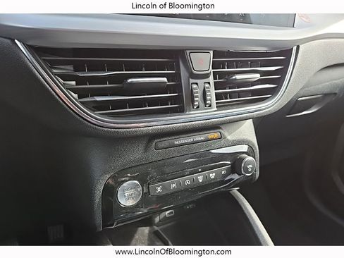 Used 2024 Ford Escape Platinum image 31