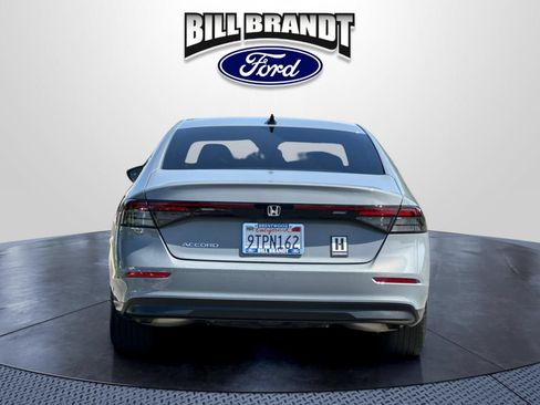 Used 2025 Honda Accord SE image 4