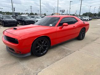 Used 2019 Dodge Challenger GT w/ Blacktop Package RWD video 1