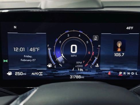 Used 2025 Chevrolet Tahoe LT image 31