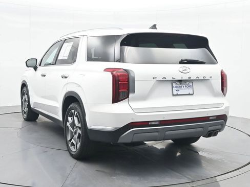 Used 2024 Hyundai Palisade Limited FWD image 7