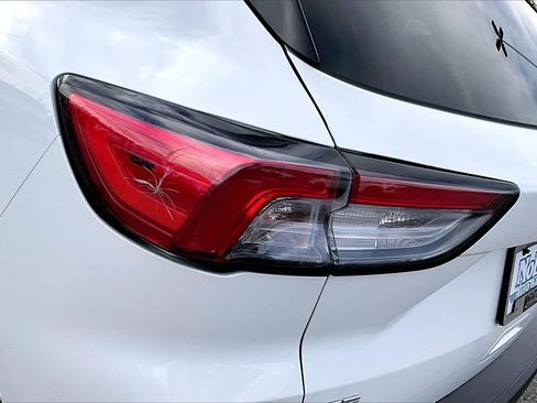 Used 2022 Ford Escape SE w/ Convenience Package image 30