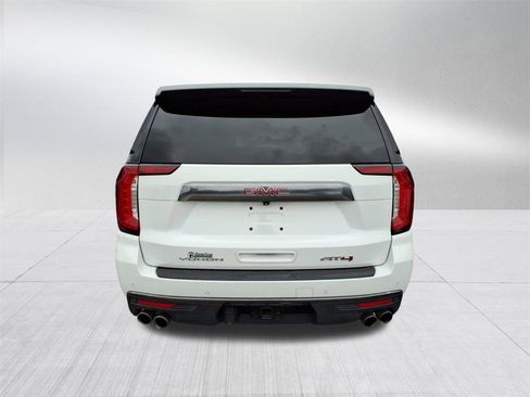 Used 2022 GMC Yukon AT4 w/ Technology Package image 5