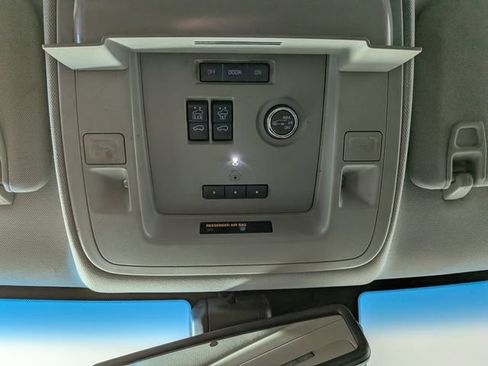 Used 2020 GMC Yukon XL SLT AWD/4WD image 27