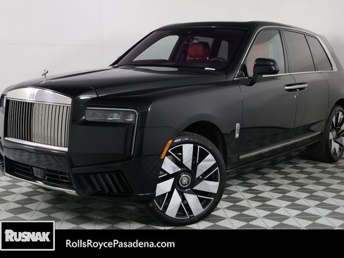 New 2026 Rolls-Royce Cullinan AWD/4WD image 1