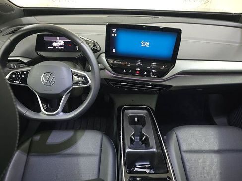 Used 2023 Volkswagen ID.4 S RWD image 9