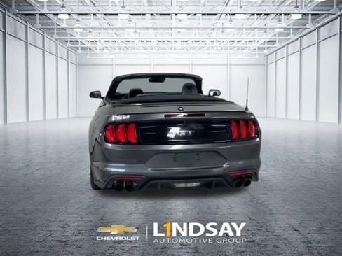 Used 2019 Ford Mustang GT Premium w/ Equipment Group 401A RWD image 8