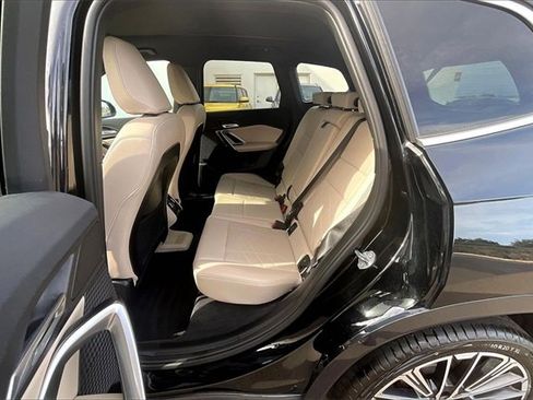 Used 2024 BMW X1 xDrive28i w/ Convenience Package image 22