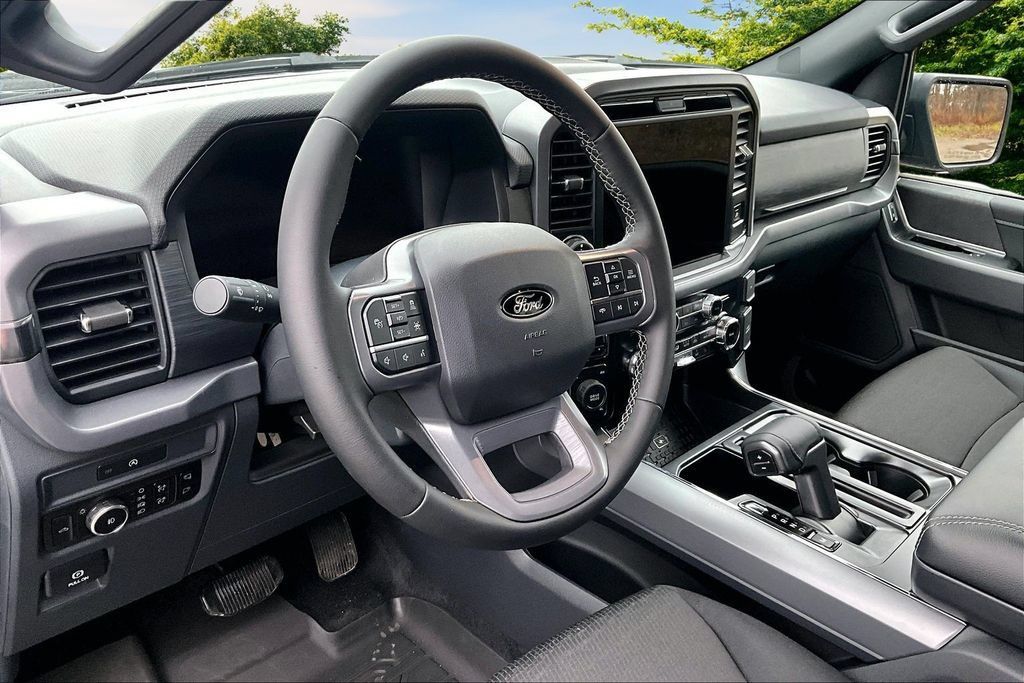 New 2025 Ford F150 XLT w/ Equipment Group 302A MID AWD/4WD image 6