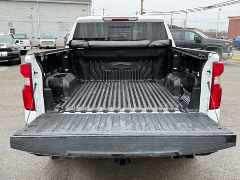 Used 2020 Chevrolet Silverado 1500 LT Trail Boss image 31