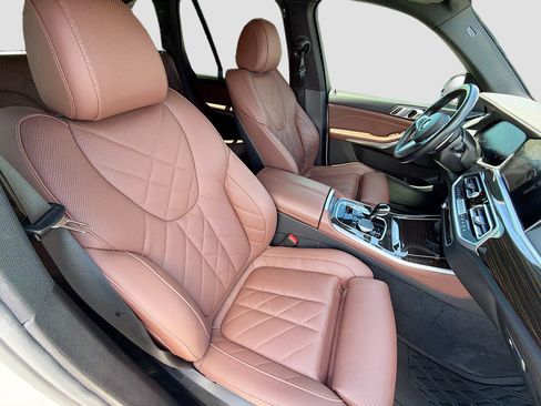 Used 2023 BMW X5 sDrive40i w/ M Sport Package RWD image 15