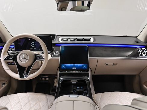 Used 2023 Mercedes-Benz S 580 4MATIC Sedan w/ AMG Line image 7