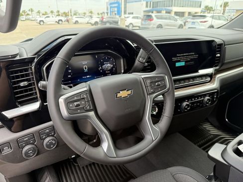 New 2026 Chevrolet Silverado 1500 LT image 29