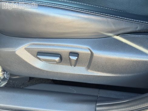 Used 2024 Mitsubishi Eclipse Cross SE image 17