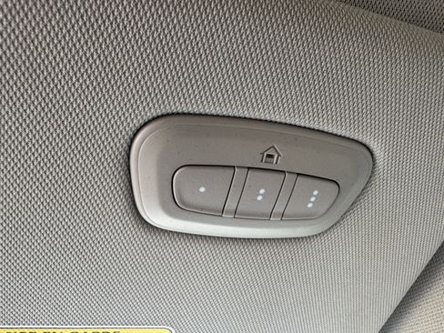Used 2024 Jeep Wagoneer 2WD image 29