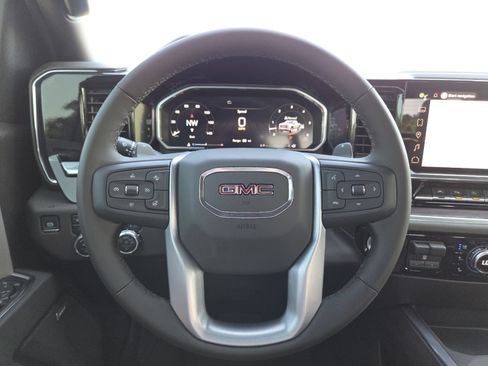 New 2026 GMC Sierra 1500 SLT w/ SLT Premium Plus Package AWD/4WD image 32