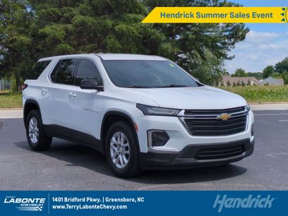 Used 2023 Chevrolet Traverse LS