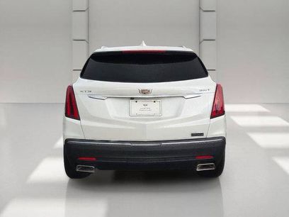 New 2026 Cadillac XT5 Luxury