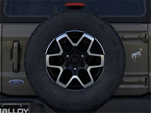 New 2025 Ford Bronco Outer Banks image 24