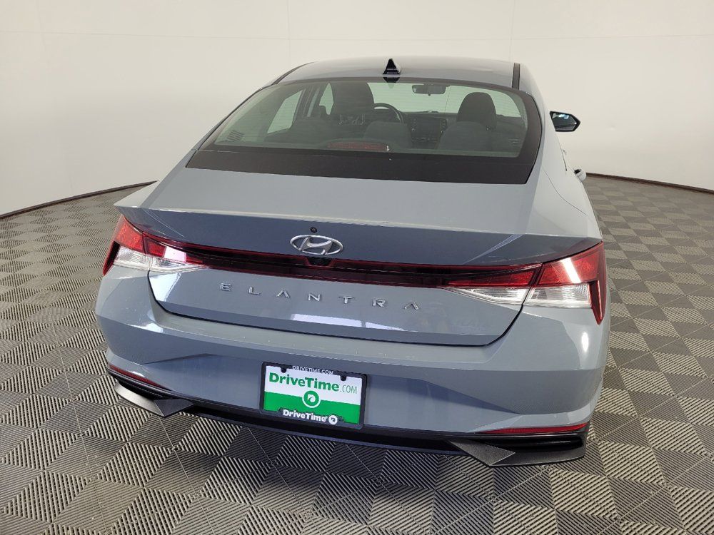 Used 2021 Hyundai Elantra SEL w/ Convenience Package FWD image 7
